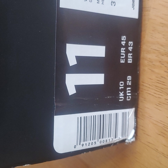 Deadstock Jordan 10 bobcats - Picture 4 of 17